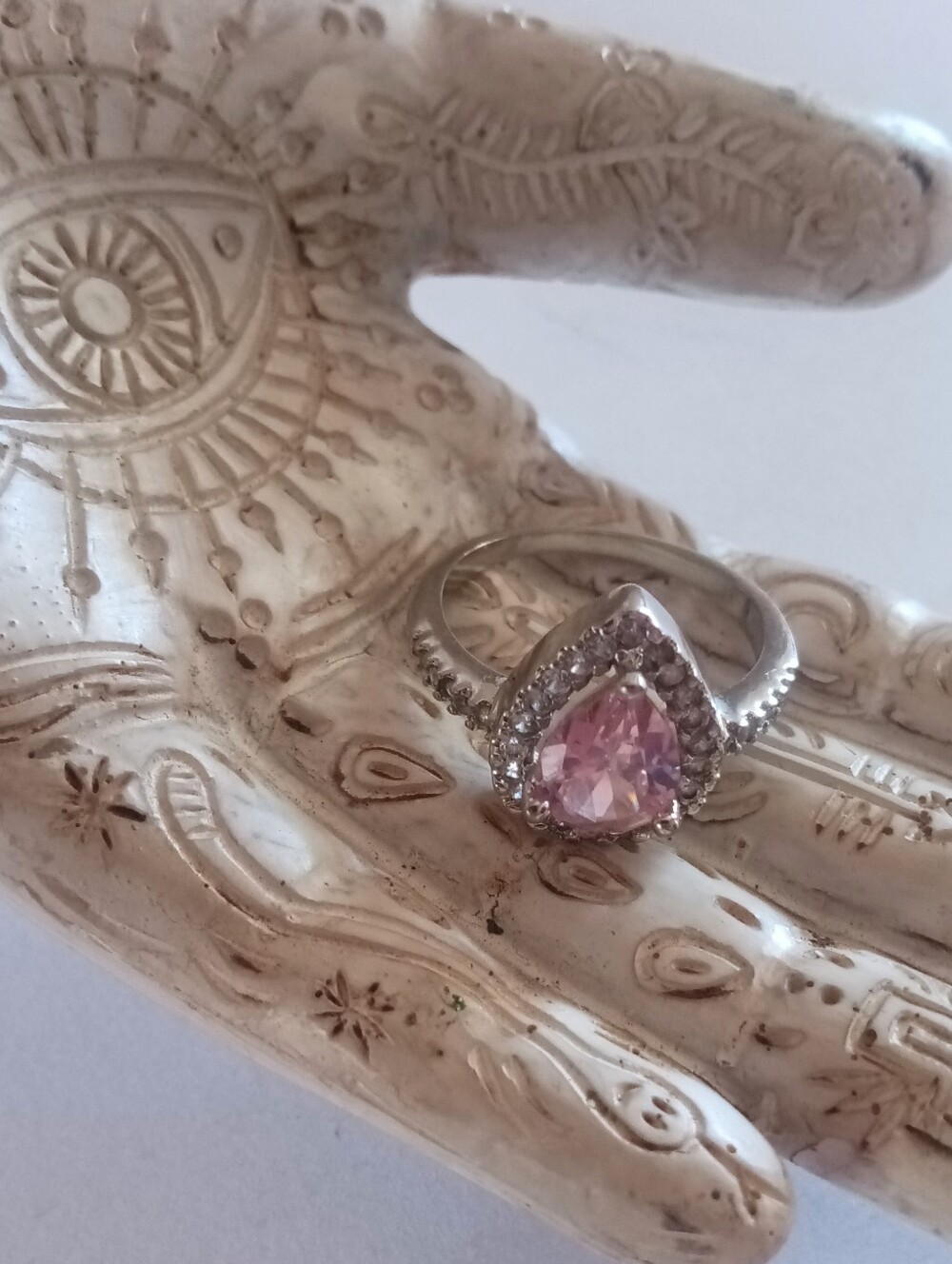 10KT Gold Pear-Shape Pink Sapphire Ring Halo Setting Small White Stones Size 7.5 - Picture 5 of 9